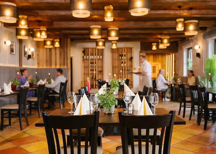 Hotel Mondi Und