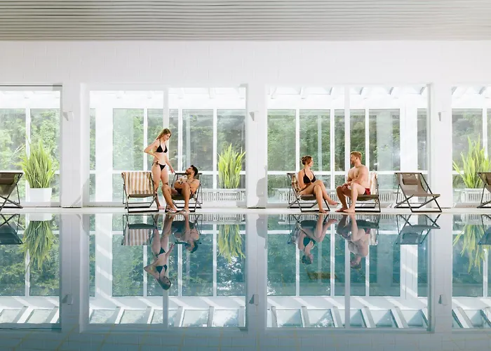 Hotel Mondi Und 4*
