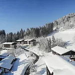 Hotel Mondi Und