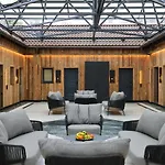 Mondi Und Otel 4*