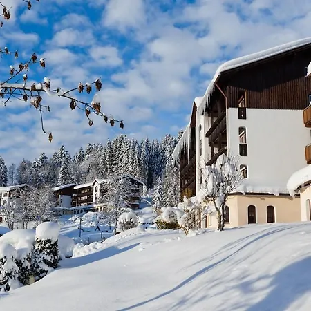 Hotel Mondi Und 4*