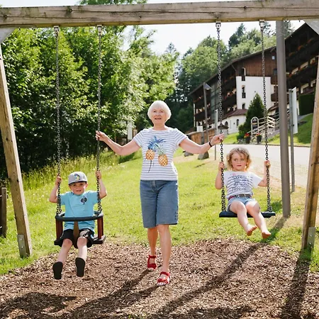 Mondi Und Oberstaufen