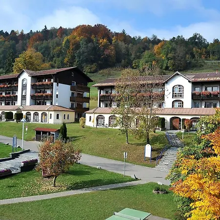Hotel Mondi Und 4*